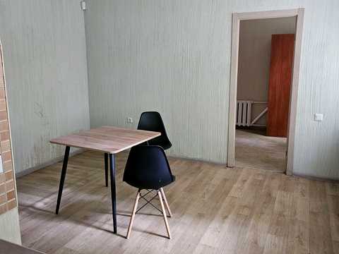 комерційна за адресою Городня вул., 7