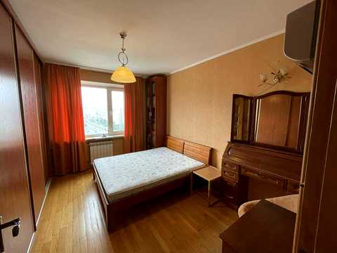 квартира по адресу Ревуцкого ул., 23