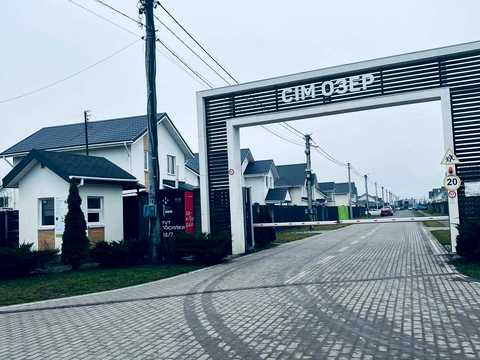 дом по адресу пров.Фабричний