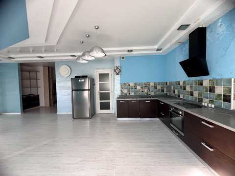 квартира за адресою Середньофонтанська вул., 19б