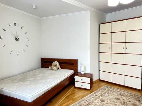 квартира за адресою Одеса, Добровольців вул. (Маршала Говорова), 3а