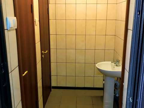 комерційна за адресою Незалежності бульв. (50 років Жовтня), 14