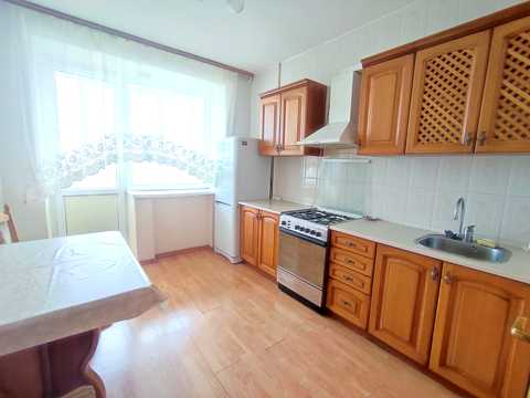квартира за адресою Генерала Алмазова вул. (Кутузова), 6