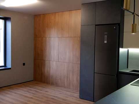 квартира за адресою Гідропаркова вул., 13