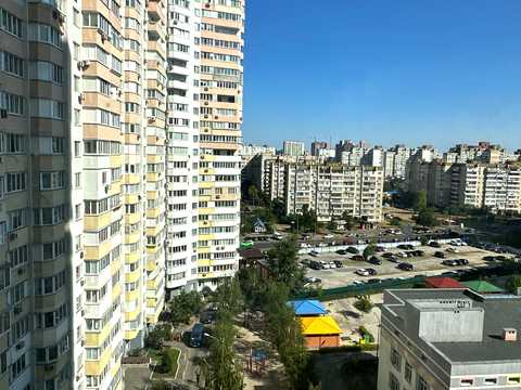 квартира за адресою Драгоманова вул., 6/1