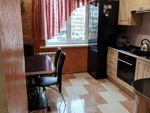квартира по адресу Героев Днепра ул., 62