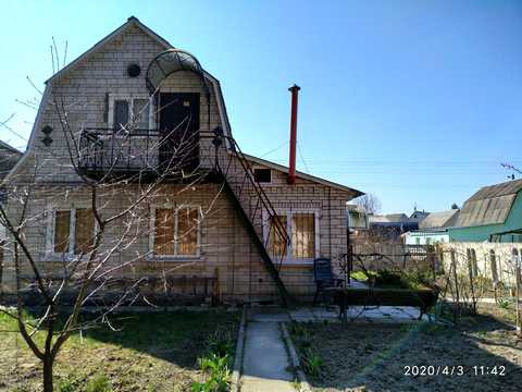 будинок за адресою Центральна, 8