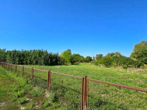 участок по адресу вулиця Л. Українки, 2