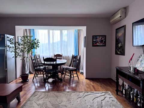 квартира за адресою Старонаводницька вул., 8