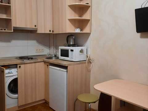 квартира за адресою Добровольців вул., 4