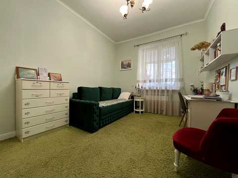квартира за адресою Чернігів, Борисоглібська вул. (Серьожнікова), 6