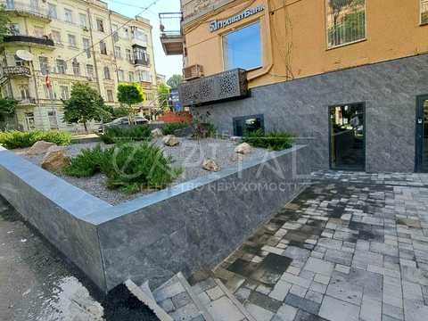 коммерческая по адресу Саксаганского ул., 61/17