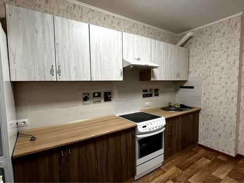 квартира за адресою Василя Симоненка вул., 105