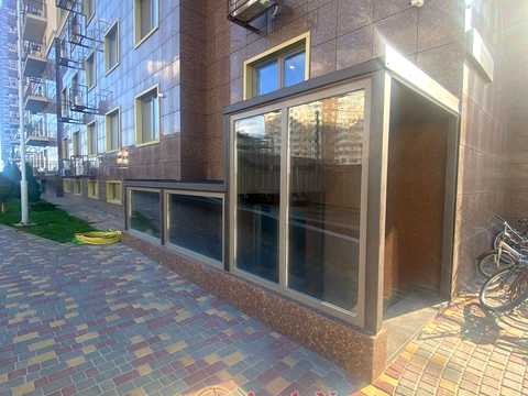 комерційна за адресою Академіка Сахарова вул., 3-В