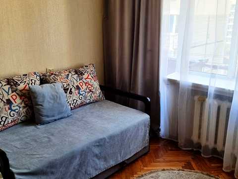 квартира за адресою Дністерська вул. (Двінська), 1