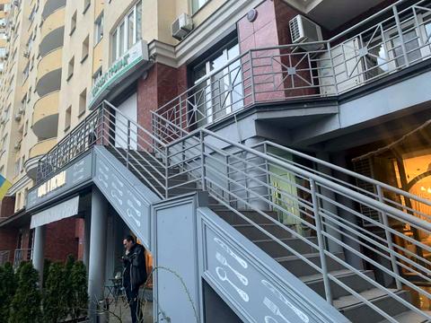 комерційна за адресою Михайла Максимовича вул. (Онуфрія Трутенка), 3-Г