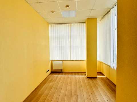 коммерческая по адресу Світлицького ул., 35