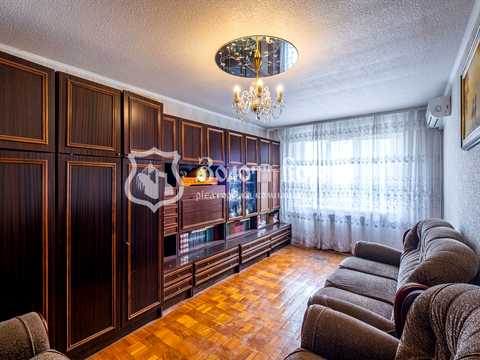 квартира за адресою Оболонська пл. (Дружби Народів СРСР), 3