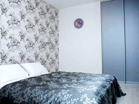 квартира за адресою Анни Ахматової вул., 35