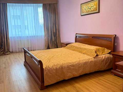 квартира за адресою Верховинна вул., 35