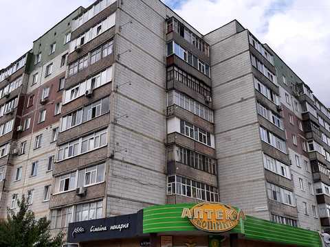 квартира за адресою Михайла Лушпи просп. (Космонавтів), 23