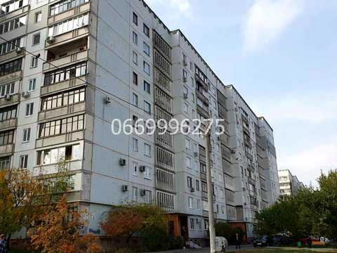 квартира за адресою Матюшенка вул., 3