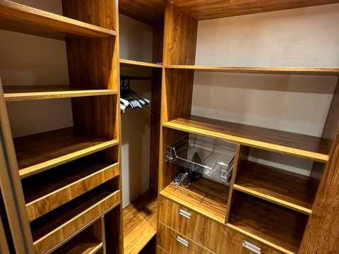 квартира за адресою Андрія Малишка вул., 23