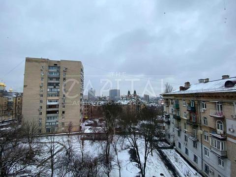 комерційна за адресою Варязький пров. (Бехтеревський), 4-В