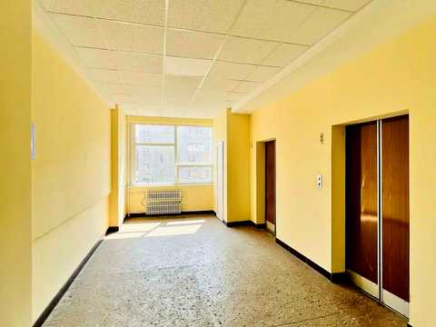 коммерческая по адресу Рождественская ул. (Энгельса), 29а