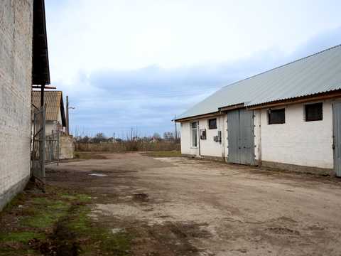 комерційна за адресою Шевченка, 1