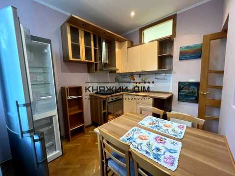 квартира за адресою Круглоуніверситетська вул., 13