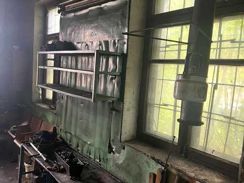 комерційна за адресою Миру просп., 243