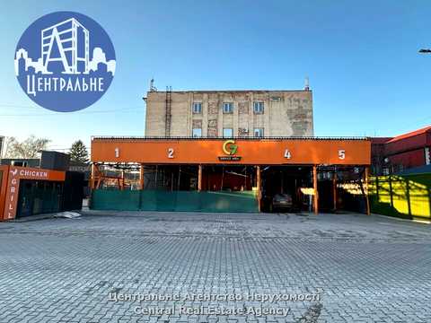 комерційна за адресою Чернівці, Руська вул., 242