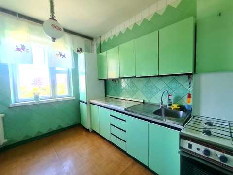 квартира по адресу Строителей ул., 8