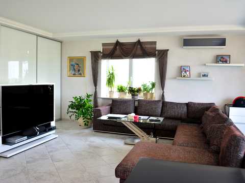 квартира за адресою Андрія Аболмасова вул. (Панельна), 5