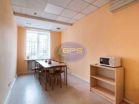 комерційна за адресою Велика Арнаутська вул., 55