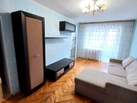 квартира за адресою Верховної Ради бульв., 33/1