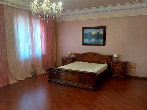 квартира за адресою В'ячеслава Чорновола вул., 25