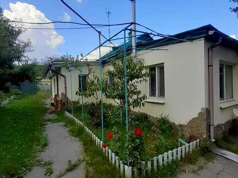 будинок за адресою центральна, 1