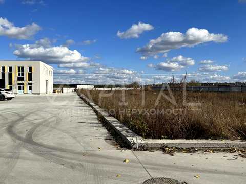комерційна за адресою Соборна вул., 305