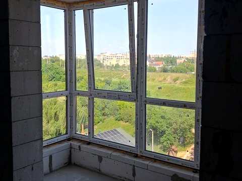 квартира за адресою Привокзальна вул. (Героїв Сталінграду), 30