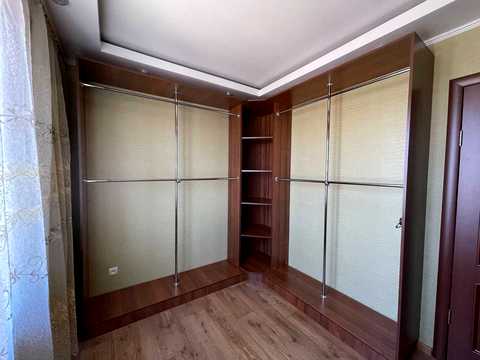 квартира по адресу Сахарова ул., 3