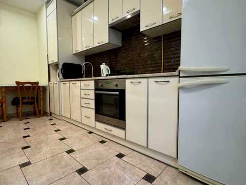 квартира за адресою Червоної Калини просп., (Будинок 1)