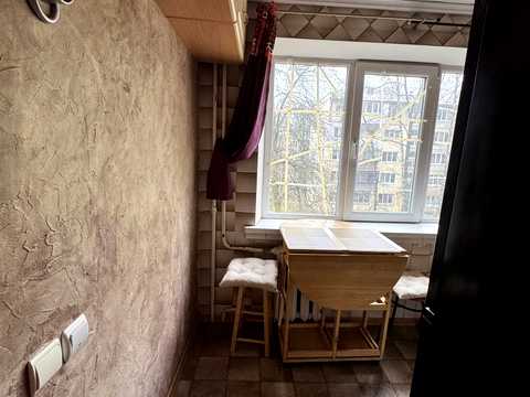 квартира за адресою Парково-Сирецька вул. (Тимофія Шамрила), 12-Г