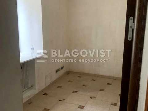 коммерческая по адресу Джона Маккейна ул. (Івана Кудрі), 36
