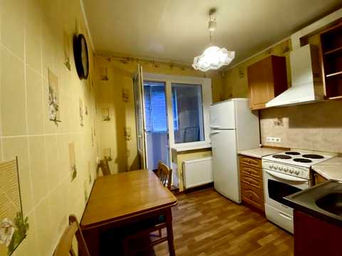 квартира за адресою Братів Горобців вул. (Дмитра Кедріна), 47