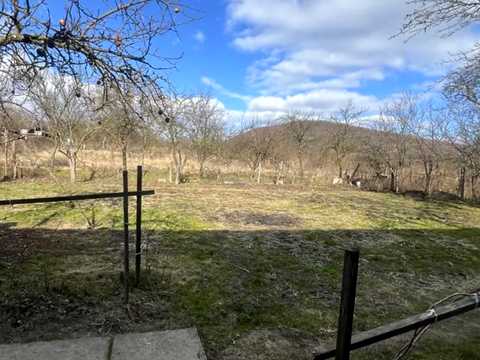 дом по адресу Центральна, 111