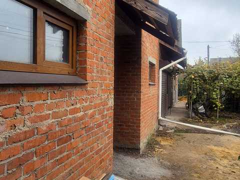 будинок за адресою Черешнева вул.