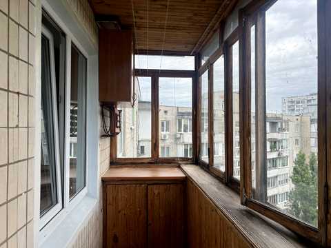 квартира за адресою Павла Тичини просп., 1