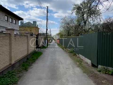 ділянка за адресою Огіркова вул.